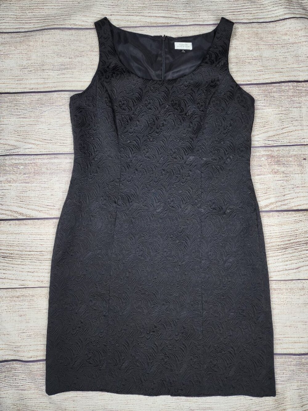Tahari Arthur S. Levine Black Sleeveless Sheath Dress Size 14 LBD Professional